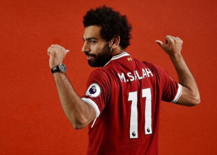 Salah “Liverpul”la yeni müqavilə imzaladı